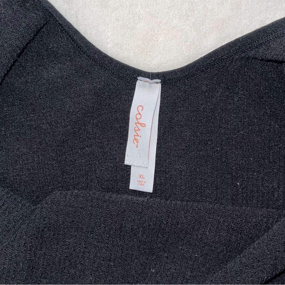 Colsie Black Ribbed Tank Top - Picture 5 of 5